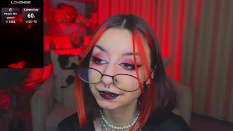 Snapshot of mistress__marcelline chatting on 02/13/26, 09:49 Marcelline online show from 02/13/26, 09:49