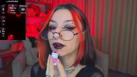 Snapshot of mistress__marcelline chatting on 02/16/26, 09:38 Marcelline online show from 02/16/26, 09:38
