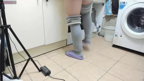 Snapshot of mistress_adel chatting on 11/02/25, 08:11 mistress_adel online show from 11/02/25, 08:11