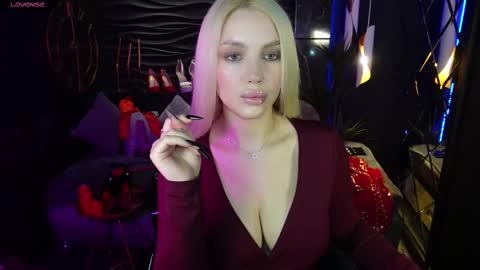 Darsy online show from 02/22/25, 05:55