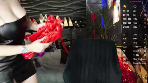 Darsy online show from 10/05/25, 05:50