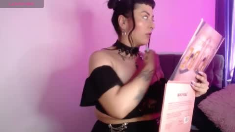       online show from 02/13/25, 09:06
