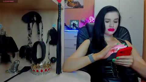 Mistress Kristi online show from 06/25/26, 08:13