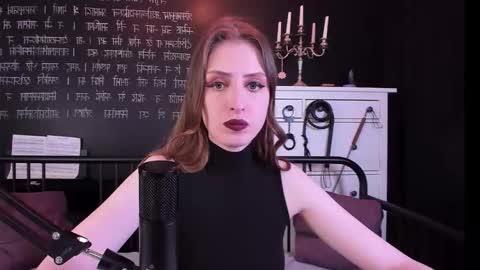 Snapshot of mistress_marlene chatting on 03/09/26, 08:18 Mistress Marlene online show from 03/09/26, 08:18