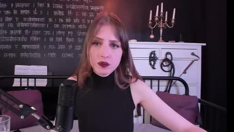 Snapshot of mistress_marlene chatting on 03/29/26, 07:19 Mistress Marlene online show from 03/29/26, 07:19