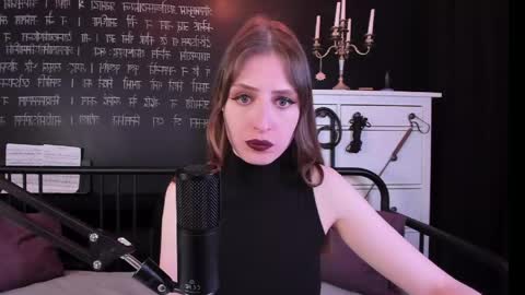 Snapshot of mistress_marlene chatting on 04/07/26, 07:20 Mistress Marlene online show from 04/07/26, 07:20