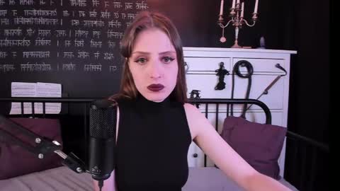 Snapshot of mistress_marlene chatting on 04/14/26, 08:53 Mistress Marlene online show from 04/14/26, 08:53