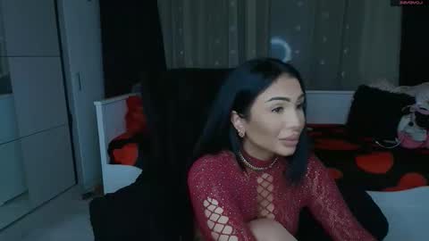 mistress_meryem online show from 05/13/26, 10:27