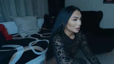 mistress_meryem online show from 06/22/26, 10:07