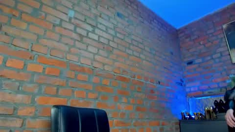 Snapshot of mistress_milana_ chatting on 01/03/25, 03:44 mistress_milana_ online show from 01/03/25, 03:44