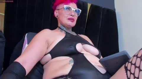 Sandy Mistress  online show from 07/17/26, 09:52