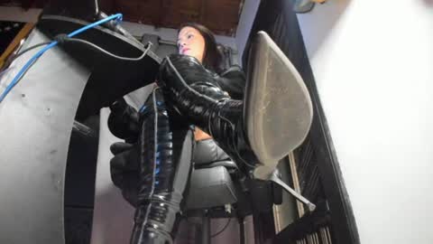 Mistress Anna Alves online show from 07/02/26, 03:23