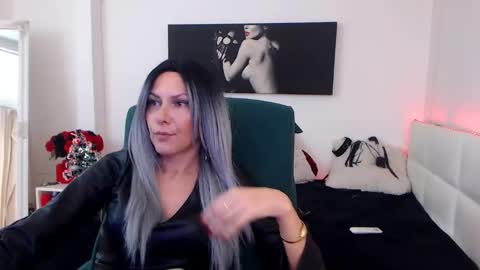 MistressEvelyn  online show from 12/10/24, 06:44