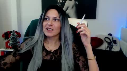 MistressEvelyn  online show from 12/20/24, 12:05