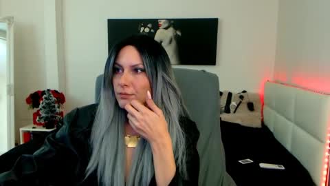 MistressEvelyn  online show from 01/08/25, 05:05
