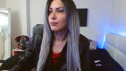 MistressEvelyn  online show from 01/09/25, 05:34