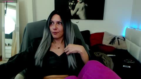 MistressEvelyn  online show from 01/28/25, 10:45