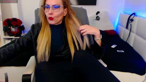 MistressEvelyn  online show from 02/13/25, 06:09