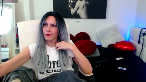 MistressEvelyn  online show from 02/20/25, 01:40