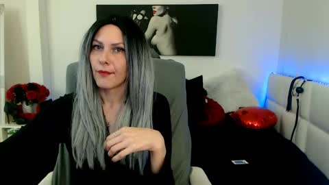 MistressEvelyn  online show from 02/26/25, 11:30