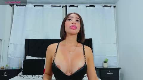 Snapshot of mistresskattia chatting on 09/25/25, 11:52 mistresskattia online show from 09/25/25, 11:52