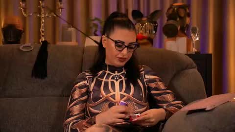 Mistress Kelly online show from 09/14/25, 08:19