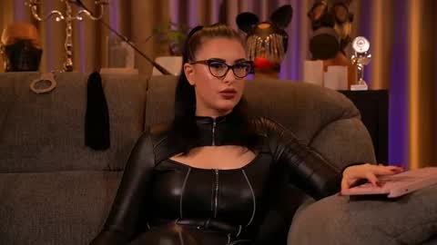 Mistress Kelly online show from 10/11/25, 09:24