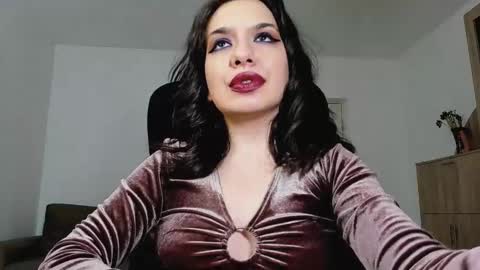 YourGoddessM online show from 02/08/25, 07:26