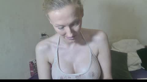 mistressmilly32 online show from 01/31/26, 09:35