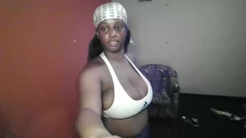 Snapshot of mistressmochareign chatting on 03/11/26, 12:16 mistressmochareign online show from 03/11/26, 12:16