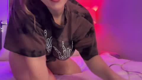 Miss X online show from 10/11/25, 07:23