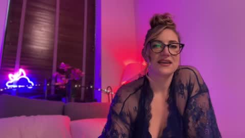 Snapshot of mistresssx chatting on 12/02/25, 02:34 Miss X online show from 12/02/25, 02:34