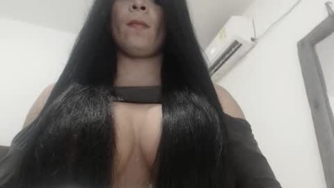 ALICE MADANE online show from 12/22/25, 09:45