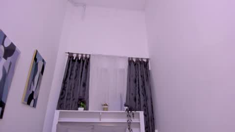 mistt_miaa online show from 05/20/26, 07:42