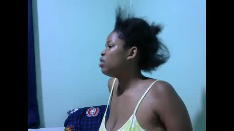 misty_shee online show from 02/02/25, 11:08