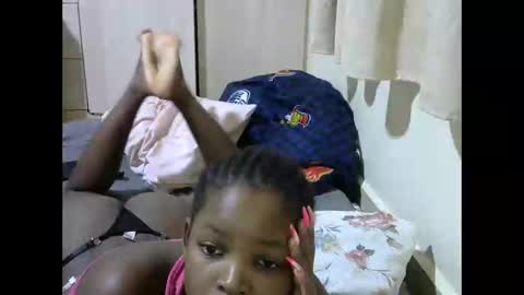 misty_shee online show from 02/25/25, 03:16