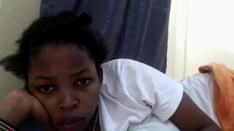 misty_shee online show from 10/05/25, 07:50