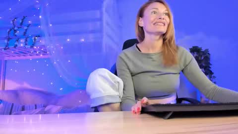 MistyBarnes NONUDE MODEL online show from 09/12/25, 02:50