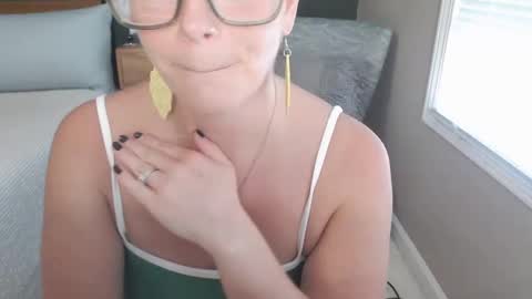 Snapshot of mistymorgan chatting on 10/08/25, 08:28 Misty Morgan online show from 10/08/25, 08:28