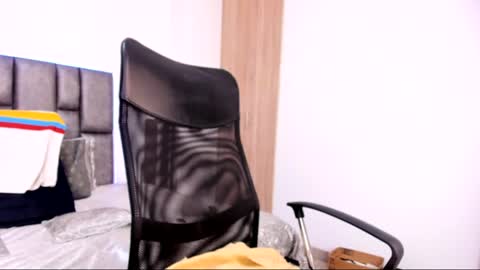 mitchbukanan online show from 06/04/26, 01:11