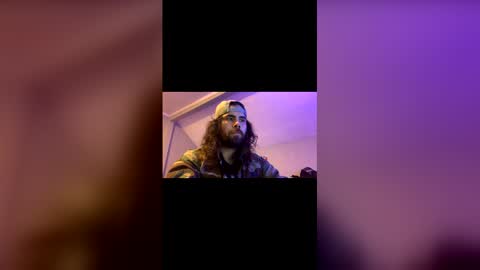 Snapshot of mitchelllane999 chatting on 11/30/25, 12:36 wassi2kezzy online show from 11/30/25, 12:36