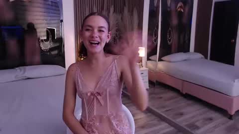 Mtica Brennet online show from 09/11/25, 12:22