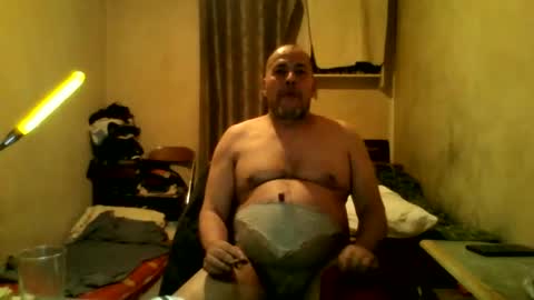 Snapshot of mito51 chatting on 12/23/24, 12:25 mito51 online show from 12/23/24, 12:25