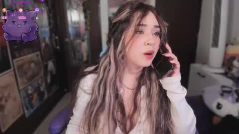 Emili online show from 11/26/25, 01:28