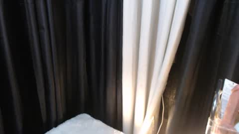 Nardz online show from 11/15/25, 10:56