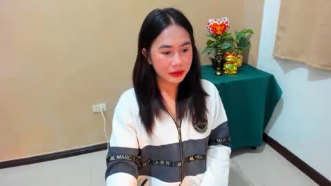 Mitsu online show from 09/24/25, 12:41