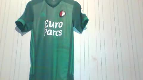 Snapshot of mitta93 chatting on 10/08/25, 11:35 mitta93 online show from 10/08/25, 11:35