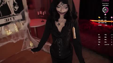 Snapshot of miuri_miy chatting on 10/29/25, 06:53 Yuka online show from 10/29/25, 06:53