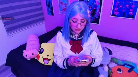 Snapshot of miwaviolet chatting on 02/25/26, 04:00 Miwa Violet online show from 02/25/26, 04:00