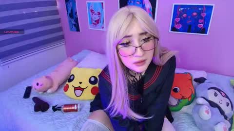 Snapshot of miwaviolet chatting on 03/10/26, 07:41 Miwa Violet online show from 03/10/26, 07:41
